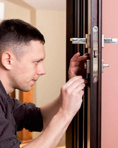 : Professional Locksmith For Commercial And Residential Locksmith Services in Riverview, FL