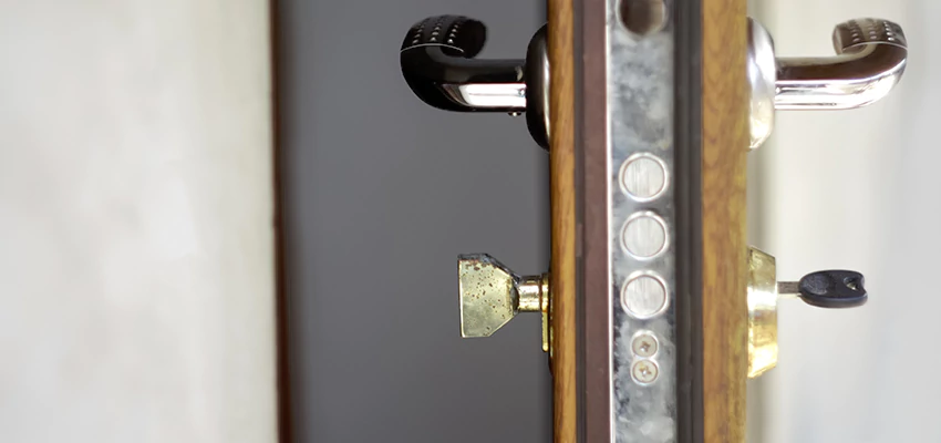 Holiday Emergency Locksmith in Riverview, Florida