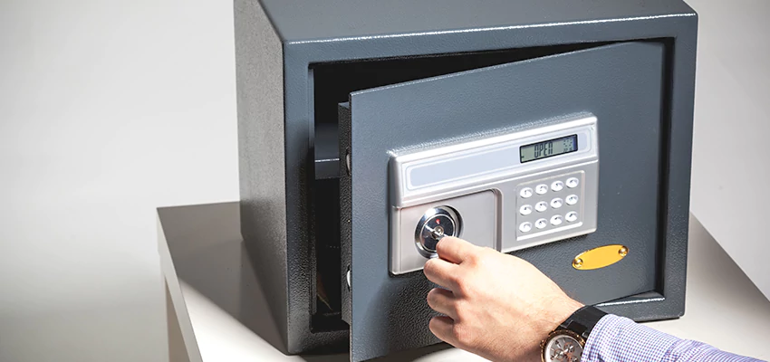 Jewelry Safe Unlocking Service in Riverview, Florida