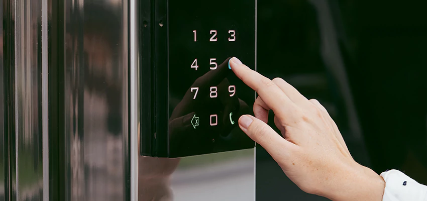 Keyless Door Entry System in Riverview, FL